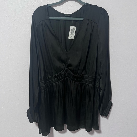 Torrid Black empire waist Smocked Blouson sleeves long Sleeve Blouse 4 - Picture 3 of 6